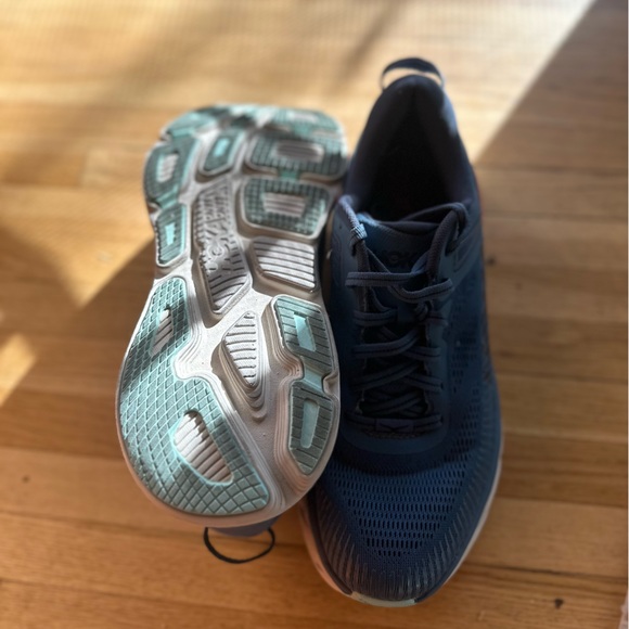 COPY - COPY - Hoka Bondi 7, men’s size 9 D - Picture 5 of 5